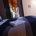 Apartmán Snug - Private Parking Near Downtown Brašov