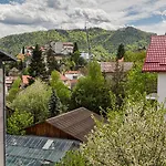 Apartment Snug - Private Parking Near Downtown *