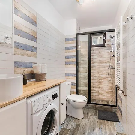 Snug - Private Parking Near Downtown Lejlighed *