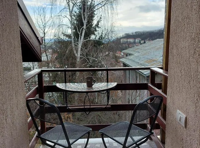 Snug - Private Parking Near Downtown *